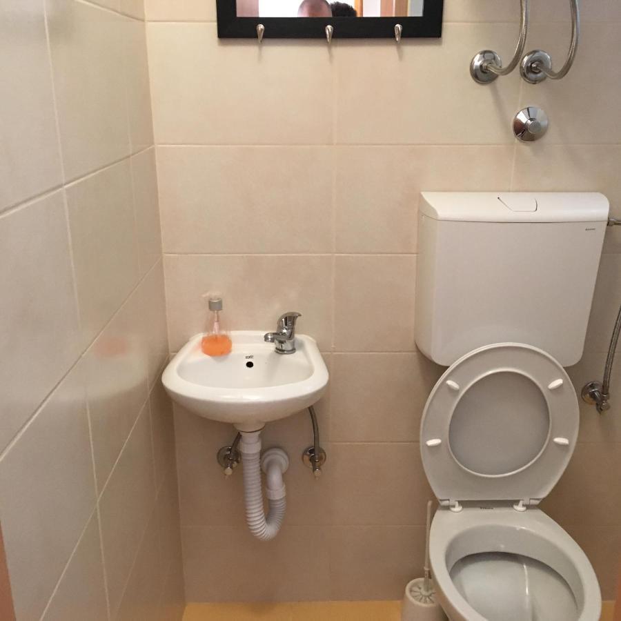 Feel Like Home Guest House Сараєво Екстер'єр фото