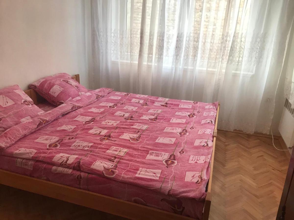 Feel Like Home Guest House Сараєво Екстер'єр фото